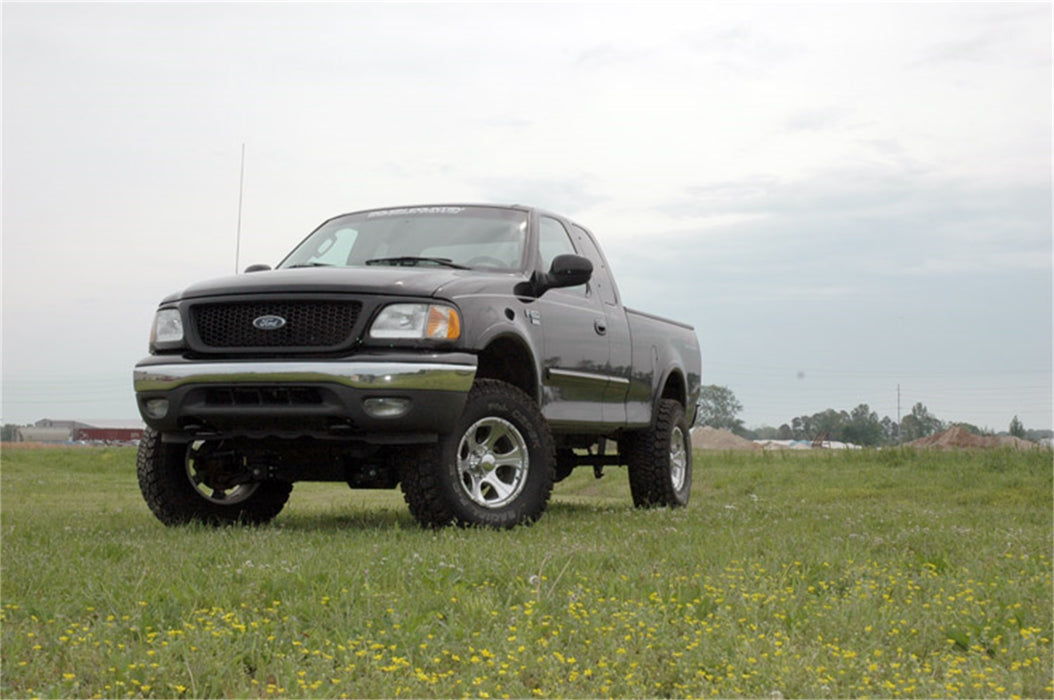 Rough Country 476.20 Suspension Lift Kit w/Shocks; 5 in. Lift; - Truck Part Superstore